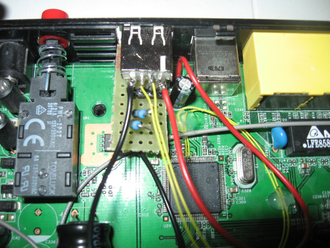 330px-Usb_internal